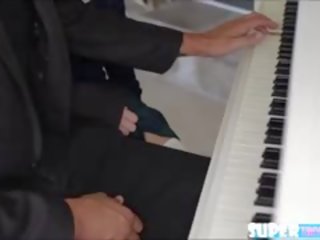 Fascinating Sammie Tempt Her Piano Teacher
