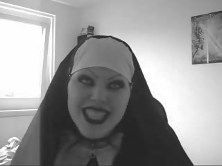 Sedusive Evil Nun Lipsync
