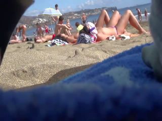 Spying on swell beach girls
